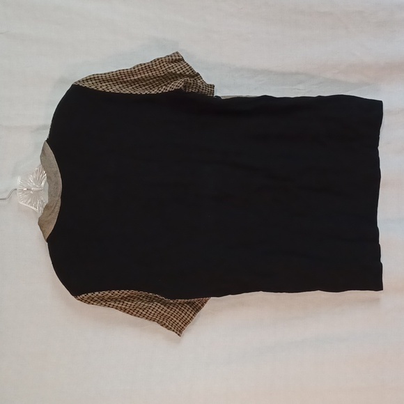 Women's 12.  2-in-1 top - Picture 4 of 5